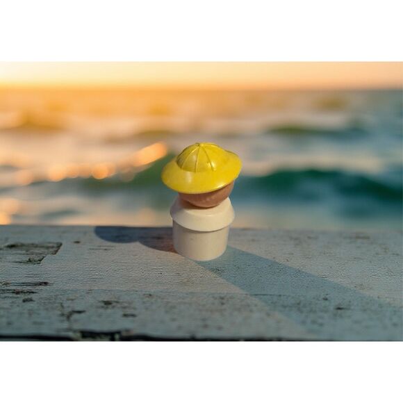 Vintage Toddler Tupperware 1985 Tupper Canoe White Shirt Figure Yellow Hat FP - Picture 12 of 12